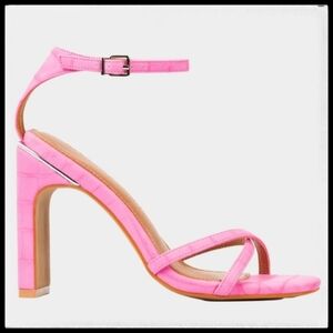 NWT Gabrielle Union Serenity Ankle Strap Sandal In Pink Women's Size 8.5